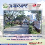 Upacara Ziarah ke Taman Makam Pahlawan bertempat di TMP Turatea